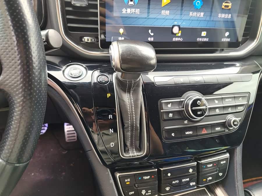 GAC Trumpchi M8 2019
