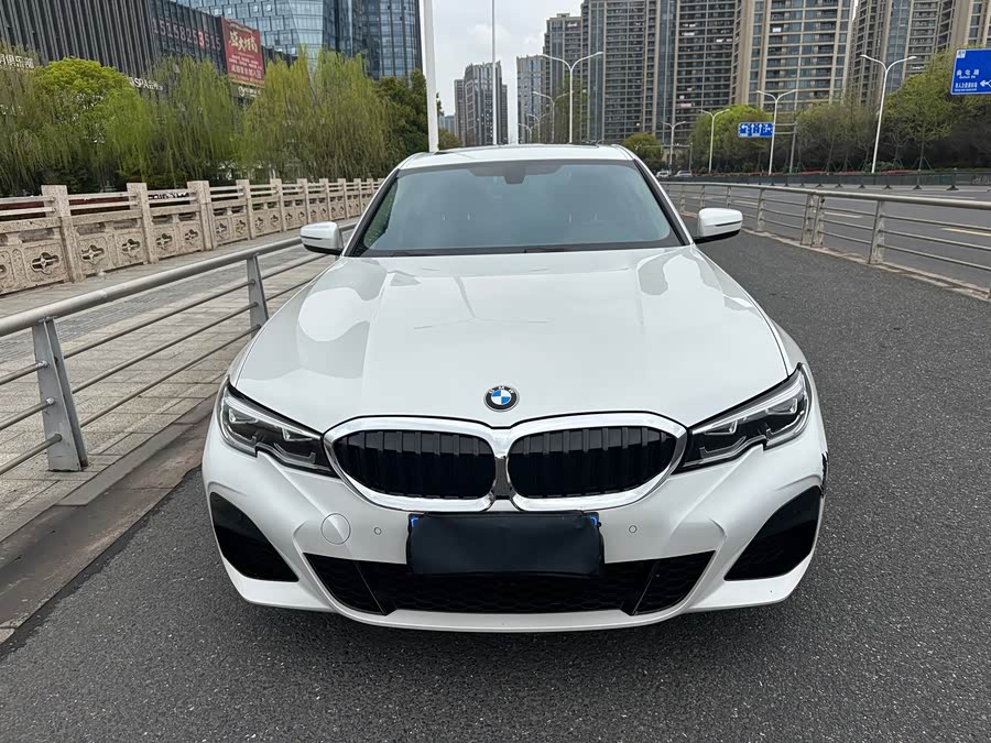 BMW 3 Series 2021