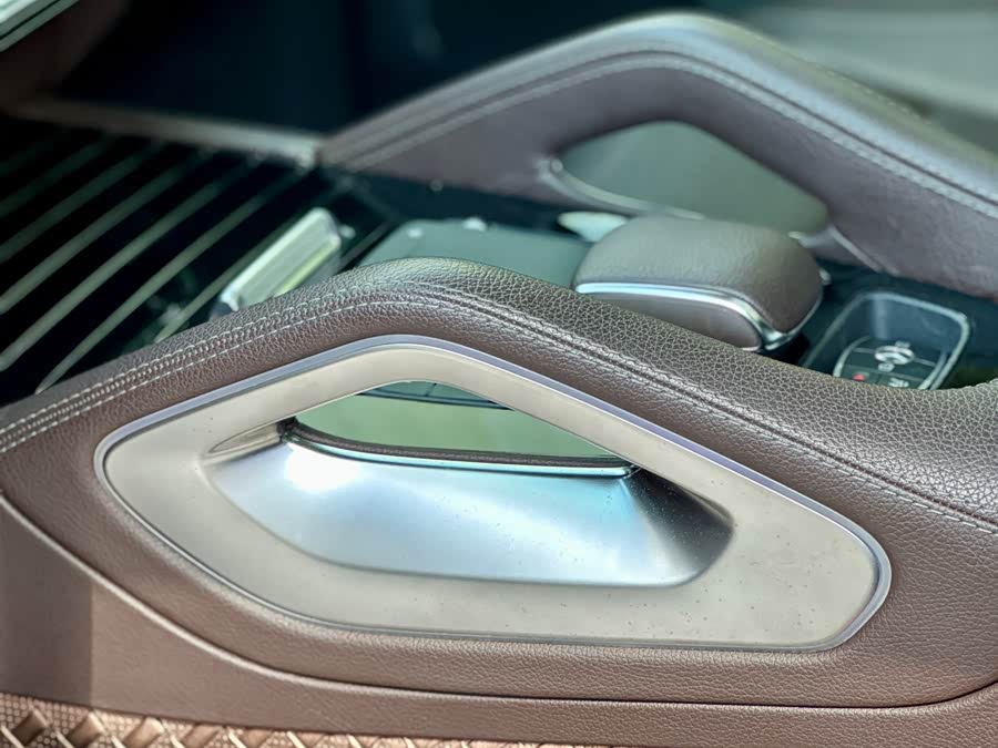 Mercedes-Benz GLE 2020 — фото 35