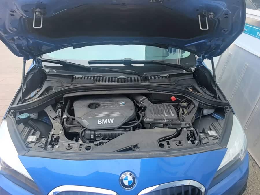 BMW 2 Series Station Wagon 2018 — фото 20