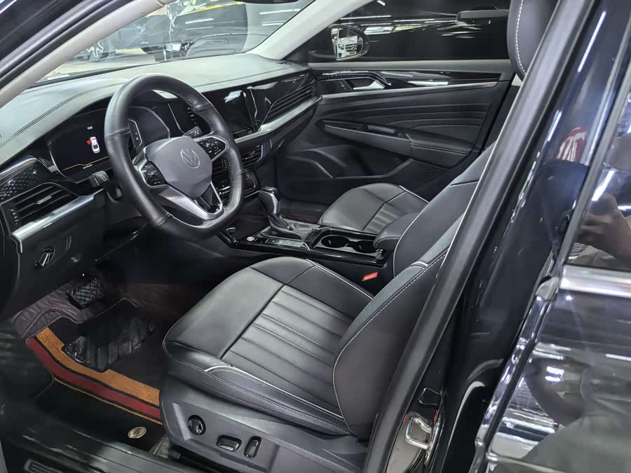 Volkswagen Passat 2022
