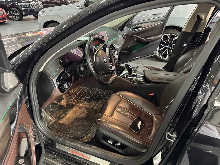 BMW 5 Series 2019