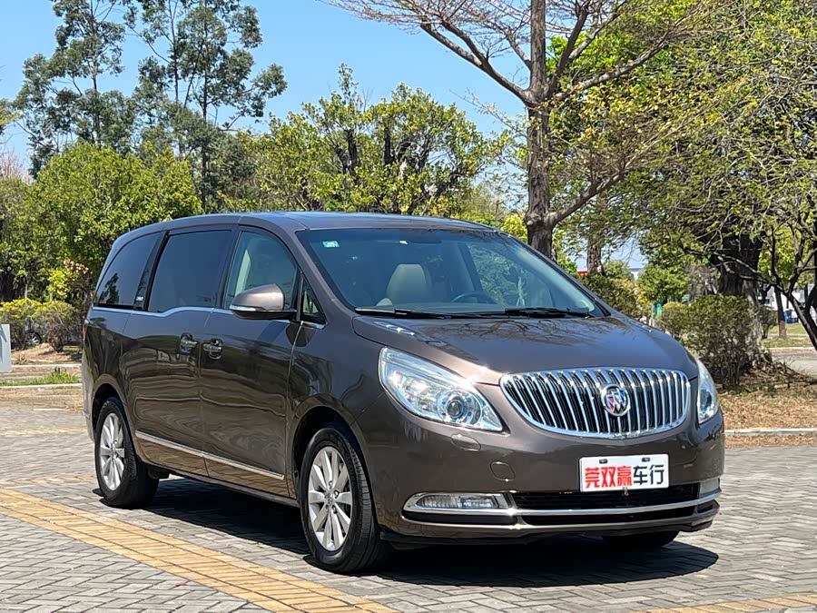 Buick GL8 2013