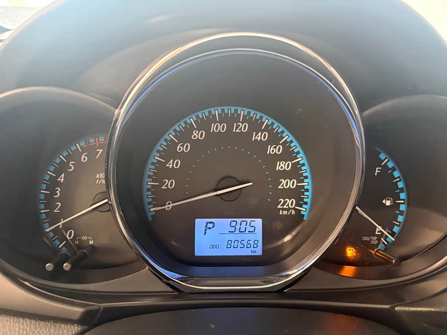 Toyota Yaris L 2016