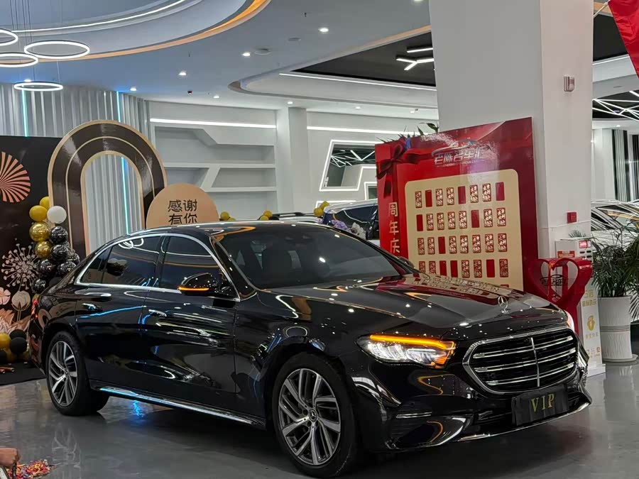 Mercedes-Benz E-Class 2024