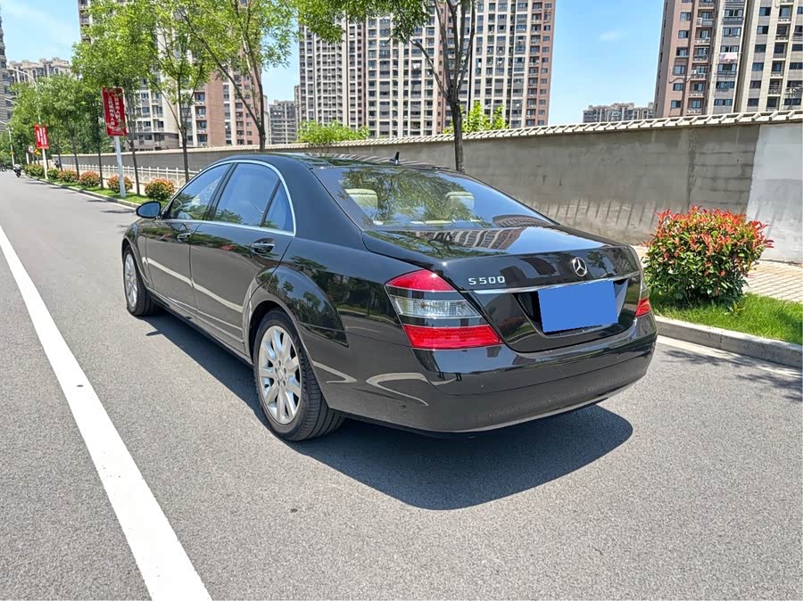 Mercedes-Benz S-Class 2008