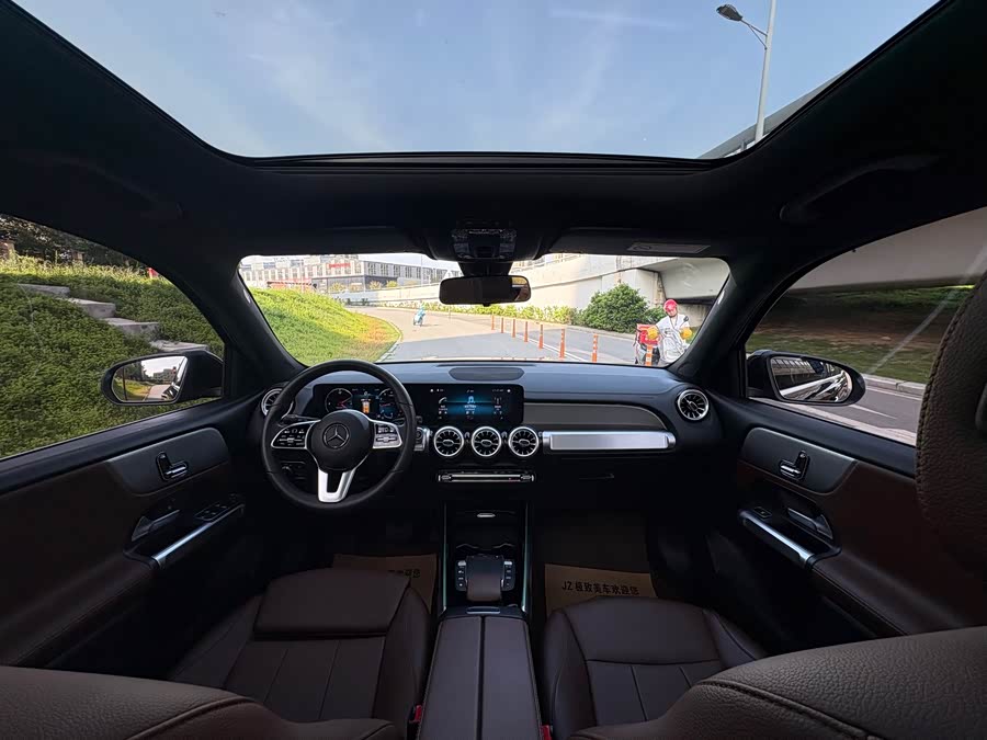 Mercedes-Benz GLB 2022 — фото 16