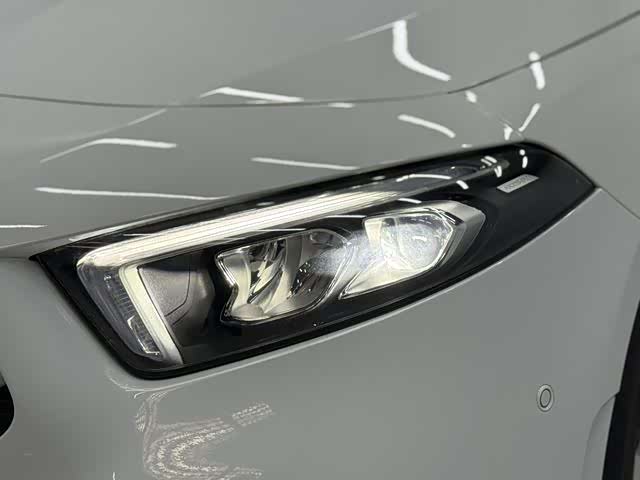 Mercedes-Benz A-Class 2020 — фото 15