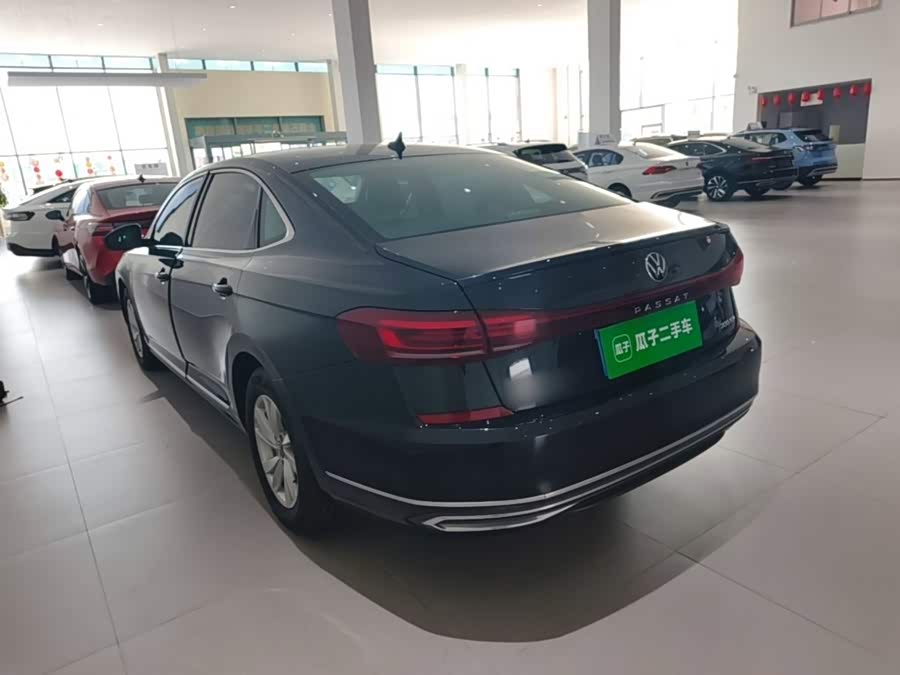 Volkswagen Passat 2024