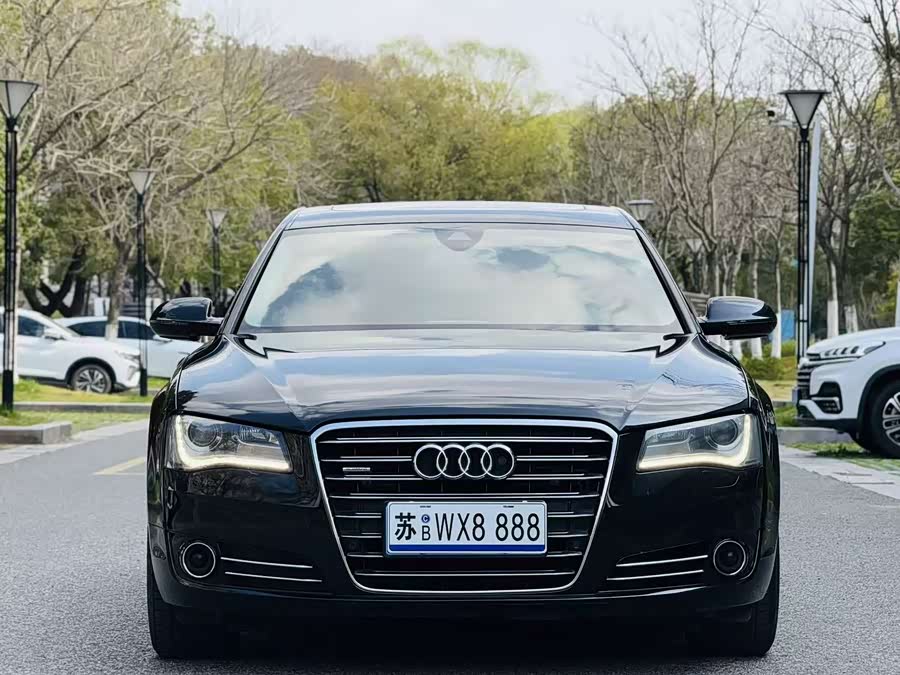 Audi A8 2011