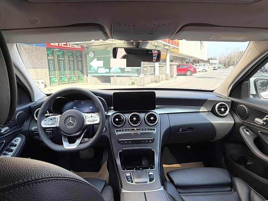 Mercedes-Benz C-Class 2020