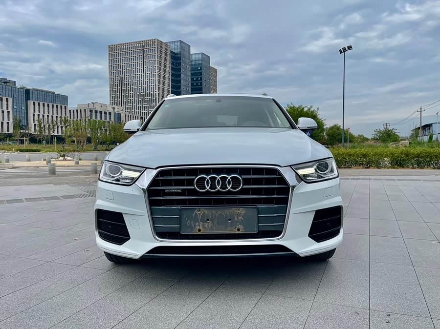 Audi Q3 2016