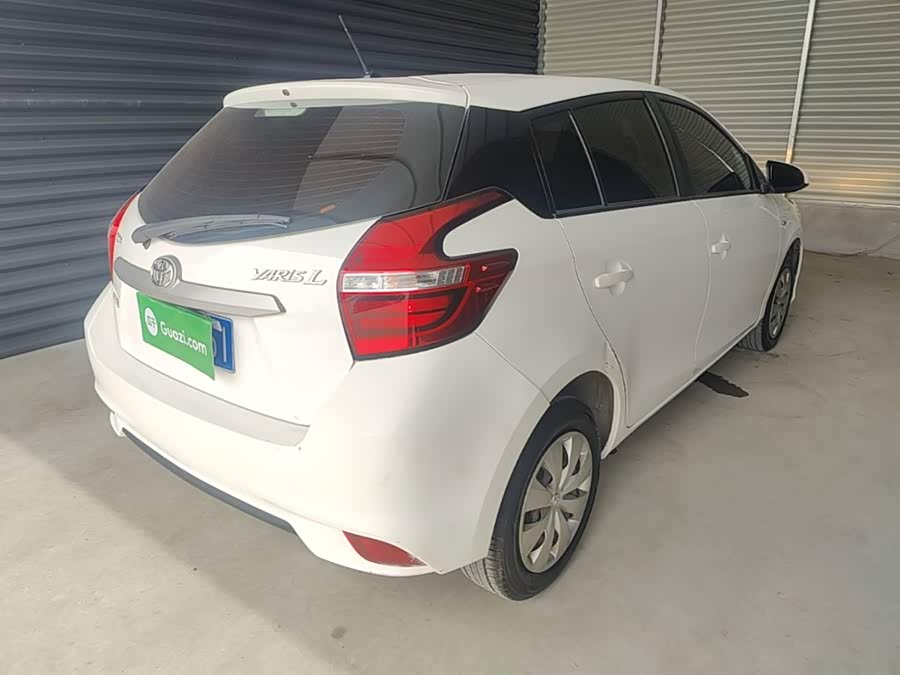 Toyota Yaris L 2016
