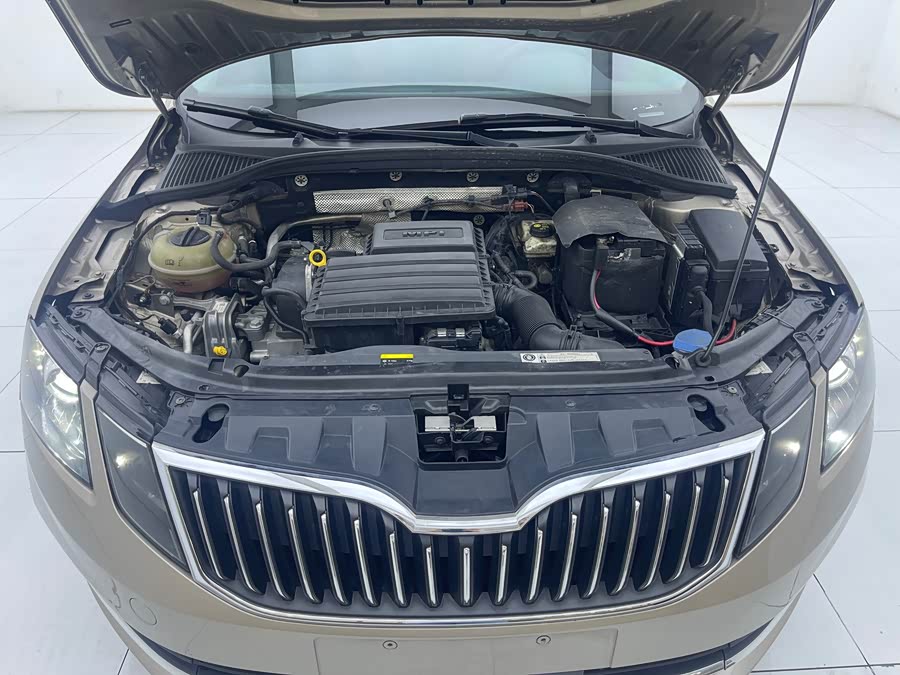 Skoda Octavia 2018 — фото 22