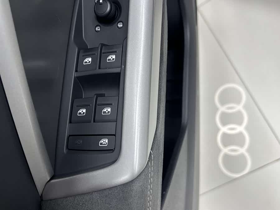 Audi Q3 2023 — фото 14