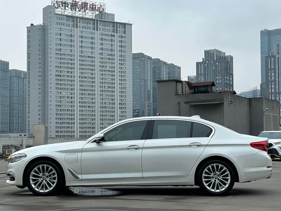 BMW 5 Series New Energy 2019