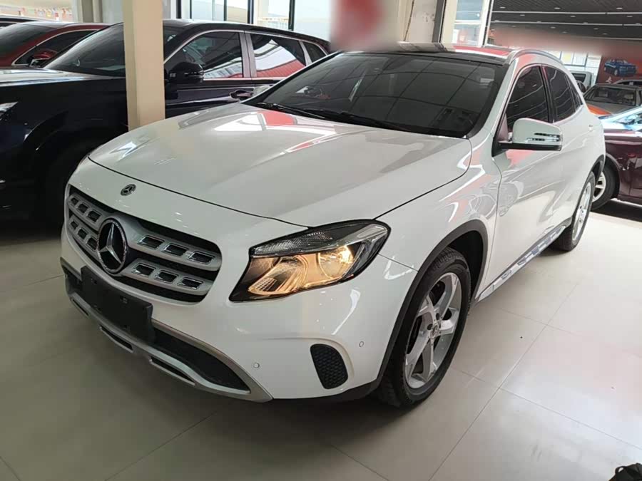 Mercedes-Benz GLA 2018