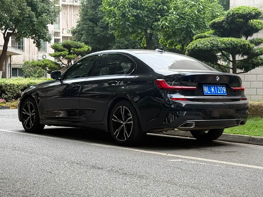 BMW 3 Series 2022