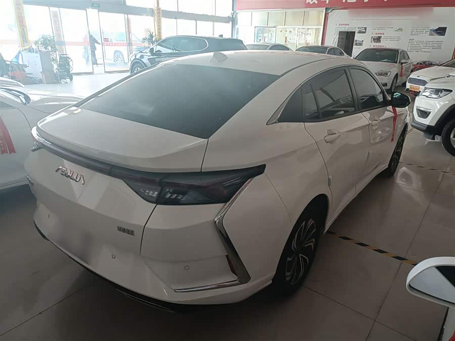 Dongfeng Yixuan 2021