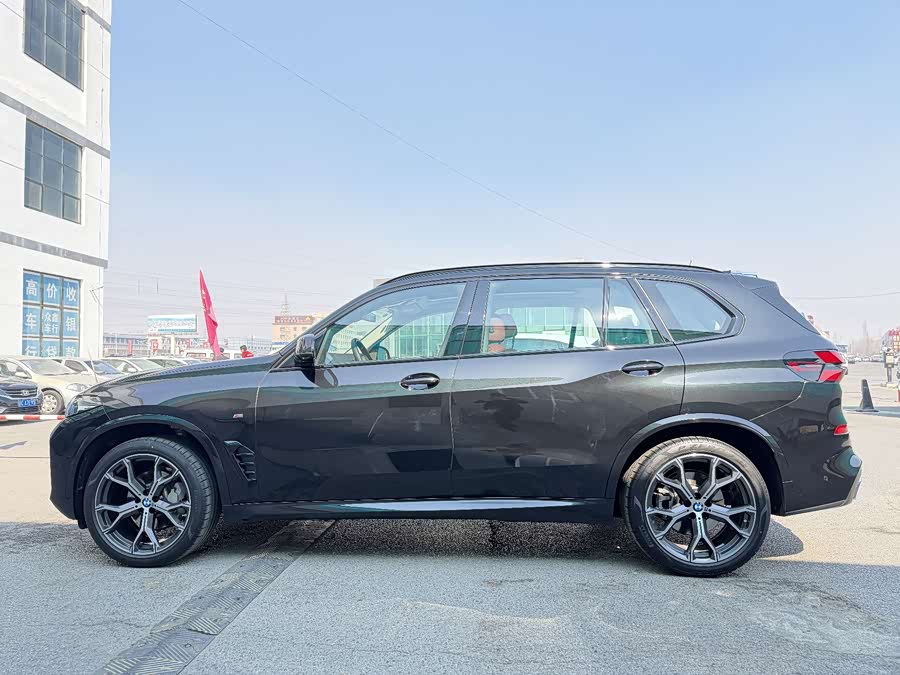 BMW X5 2025