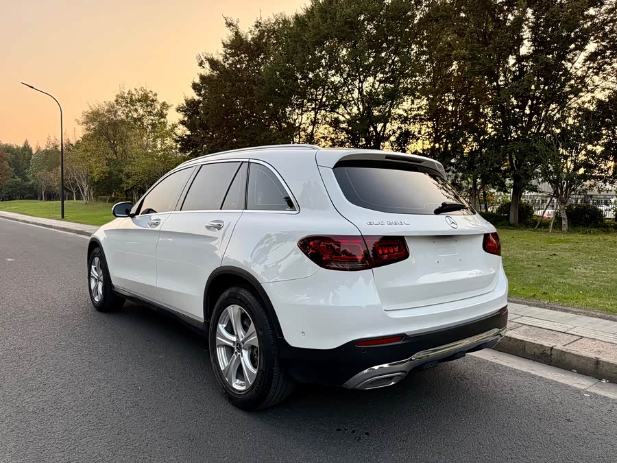 Mercedes-Benz GLC 2020 — фото 11
