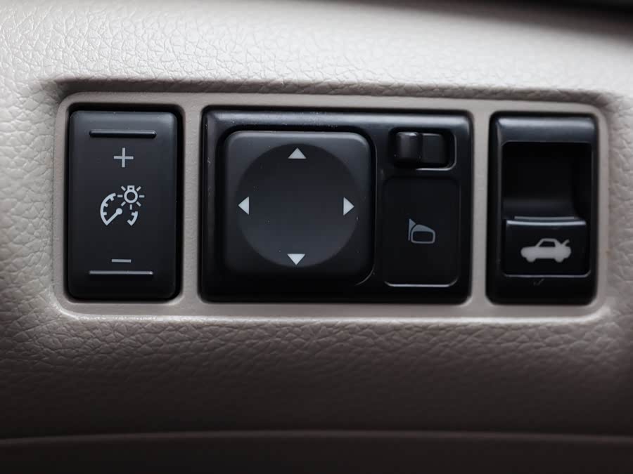 Nissan Sylphy 2016 — фото 17