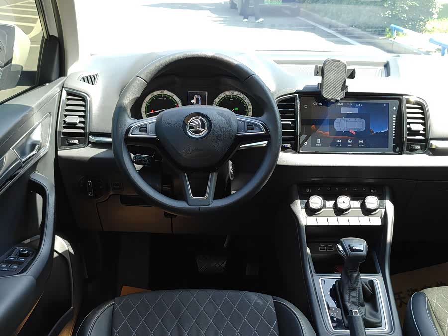 Skoda Korok 2018 — фото 14