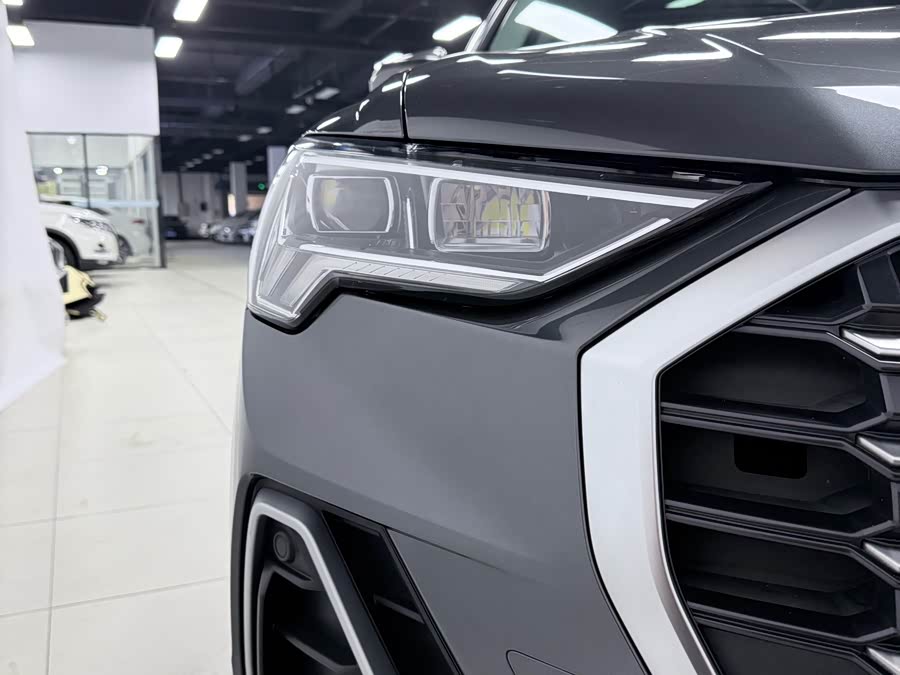 Audi Q3 2022