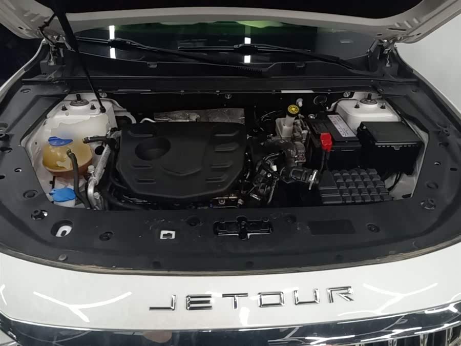 Jetour Jietu X70 PLUS 2023 — фото 20