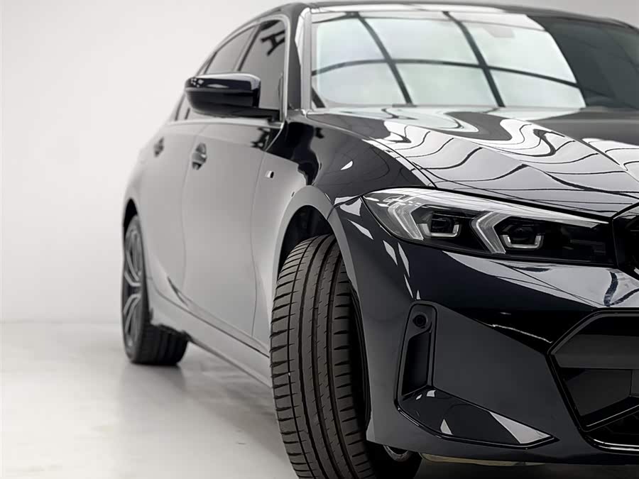 BMW 3 Series 2023