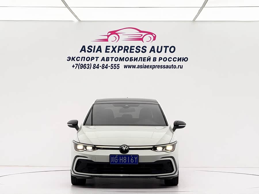 Volkswagen Golf 2021
