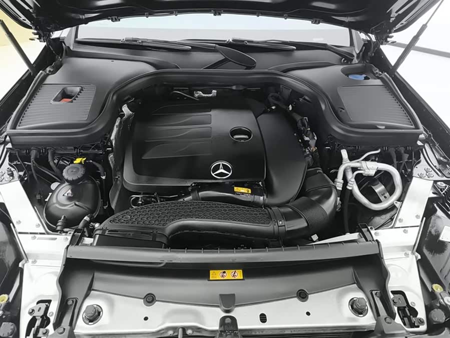 Mercedes-Benz GLC 2022 — фото 10