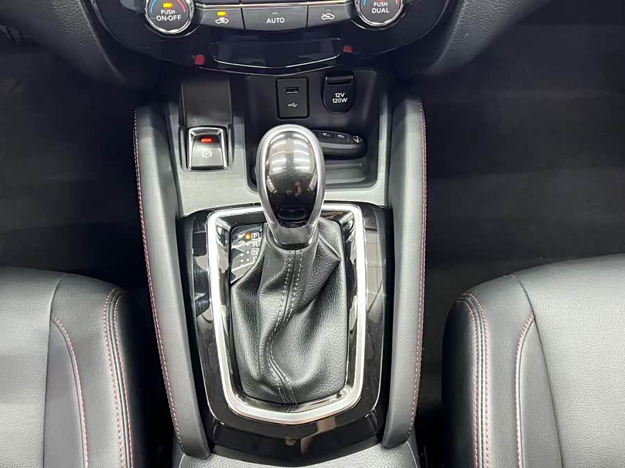 Nissan Qashqai 2023 — фото 12
