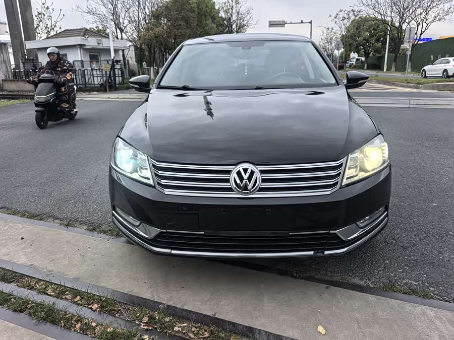 Volkswagen Magotan 2016
