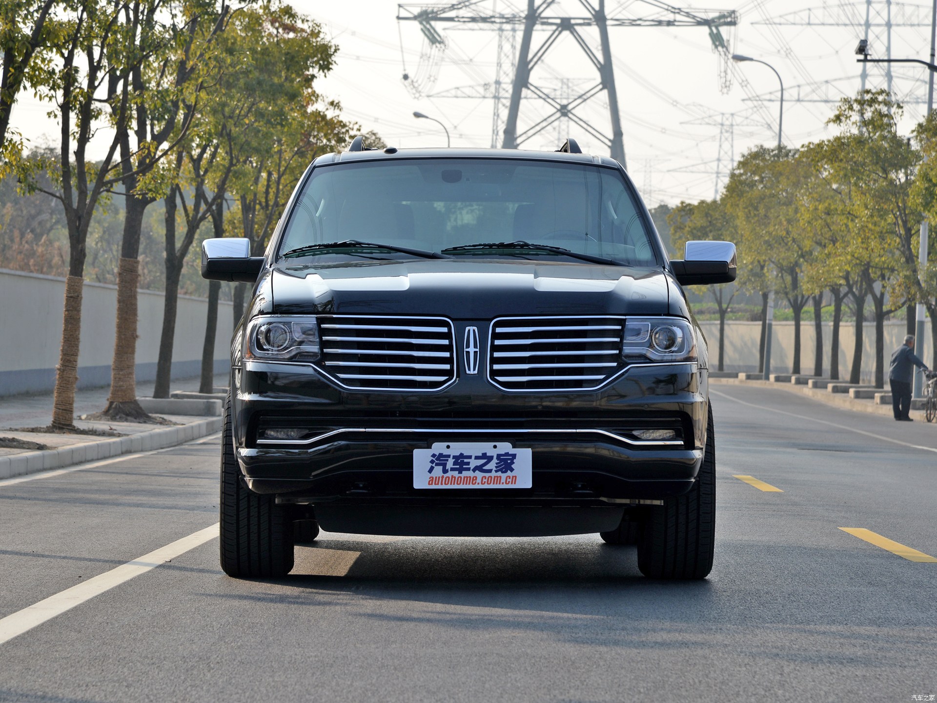 Lincoln Navigator 2025 — Внешний вид, фото 54