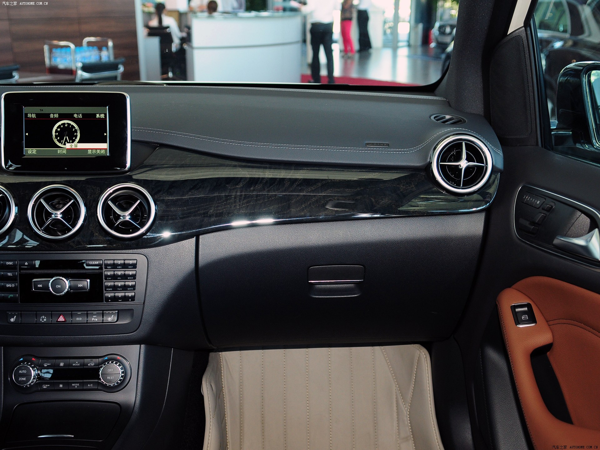 Mercedes-Benz B-Class 2022 — фото 159