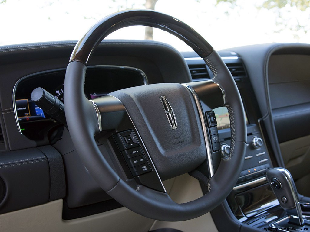 Lincoln Navigator 2025 — Салон, фото 53