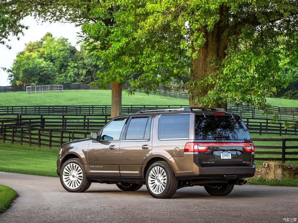 Lincoln Navigator 2025 — Внешний вид, фото 40