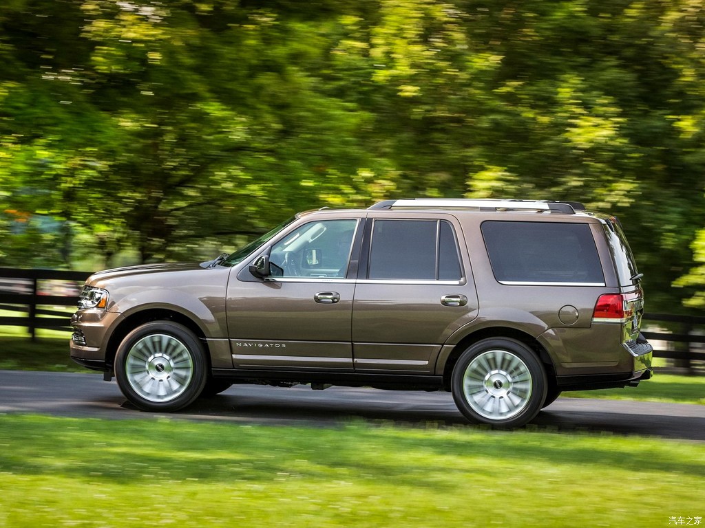Lincoln Navigator 2025 — Внешний вид, фото 43