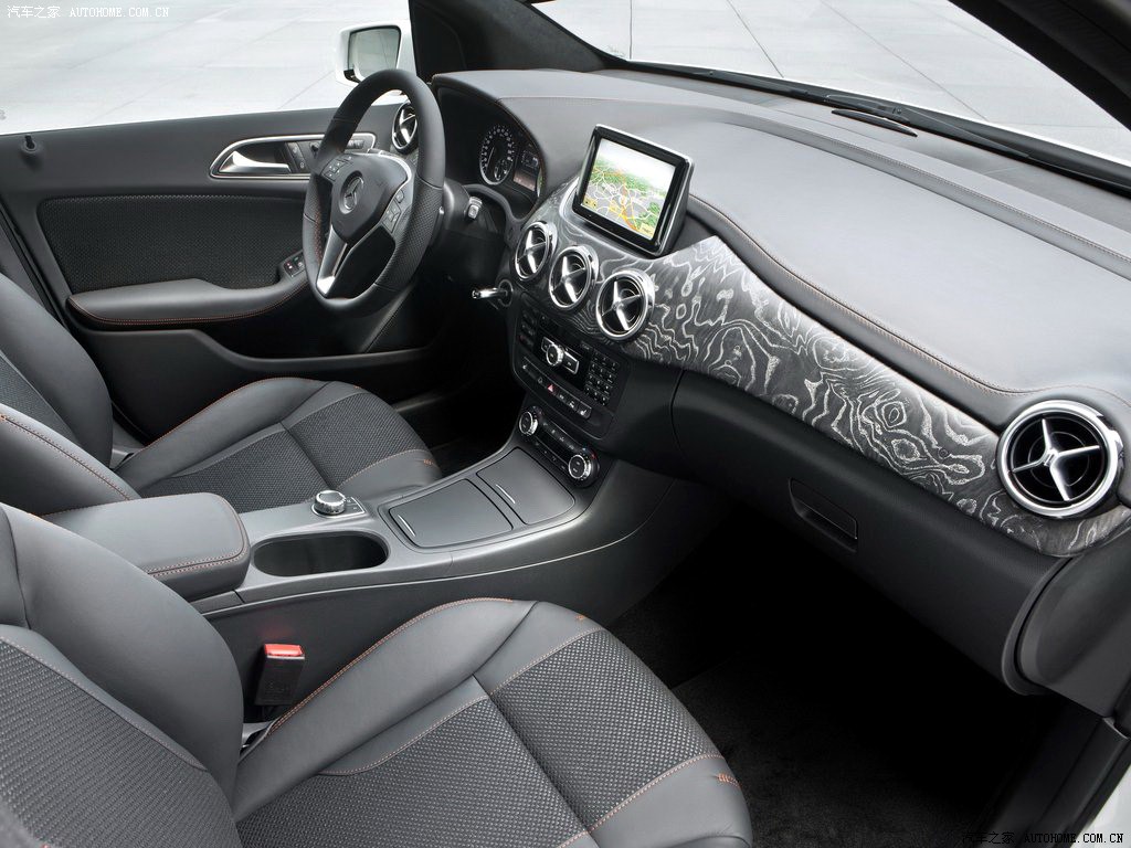 Mercedes-Benz B-Class 2022 — фото 130