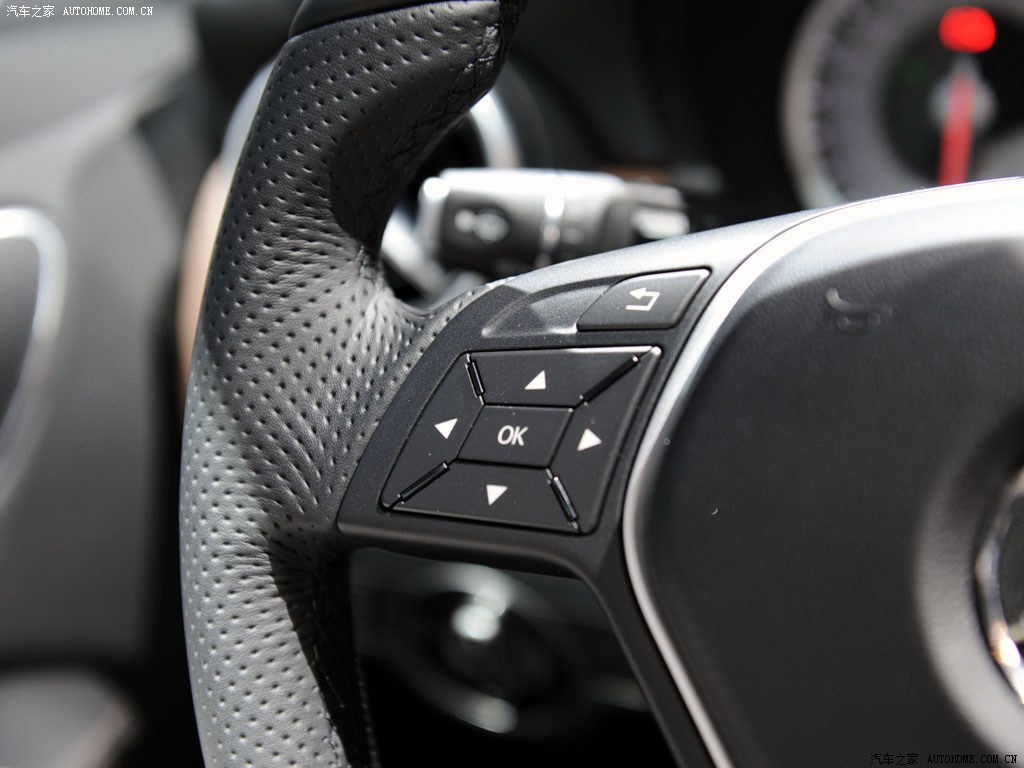 Mercedes-Benz A-Class 2022 — фото 132