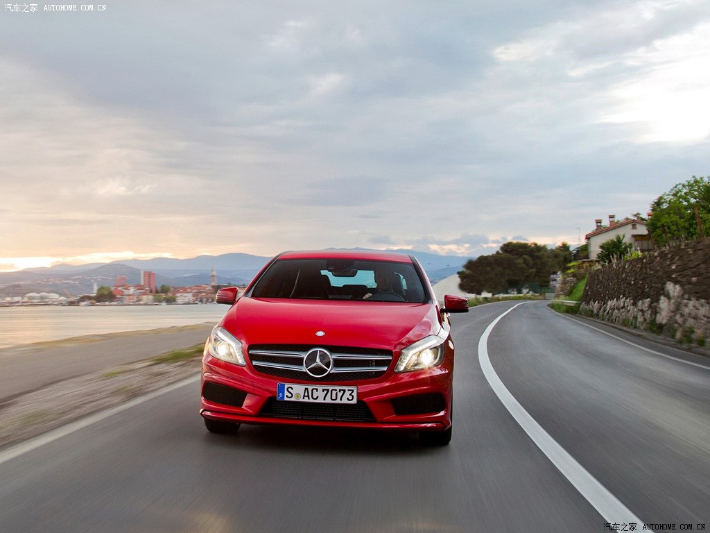 Mercedes-Benz A-Class 2022 — фото 65