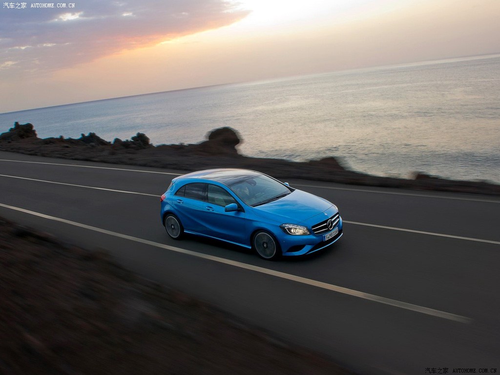 Mercedes-Benz A-Class 2022 — фото 54