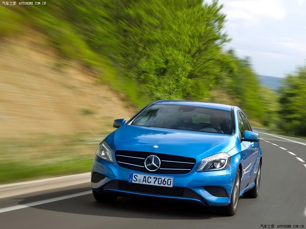 Mercedes-Benz A-Class 2022 — фото 56