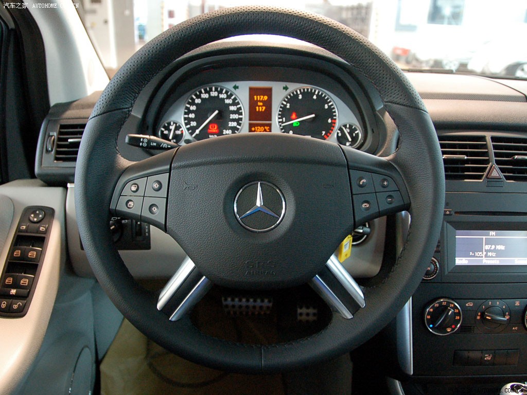Mercedes-Benz B-Class 2022 — фото 97