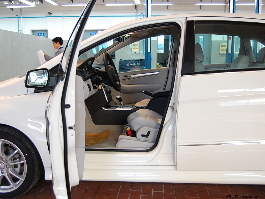 Mercedes-Benz B-Class 2022 — фото 171