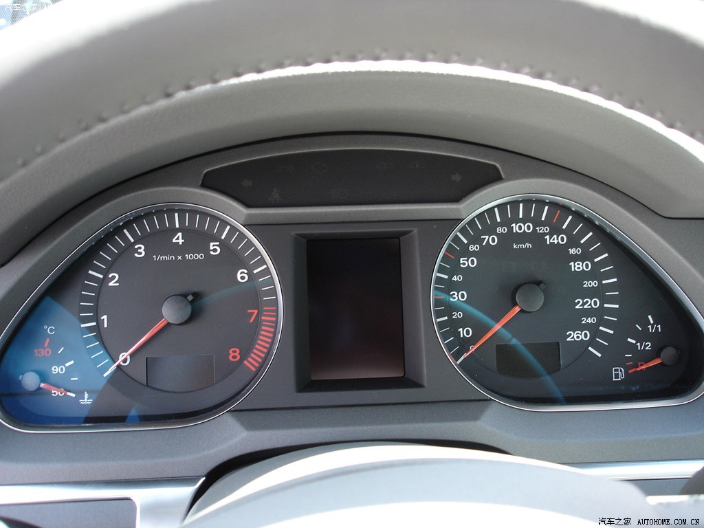 Audi A6L 2026 — Салон, фото 30