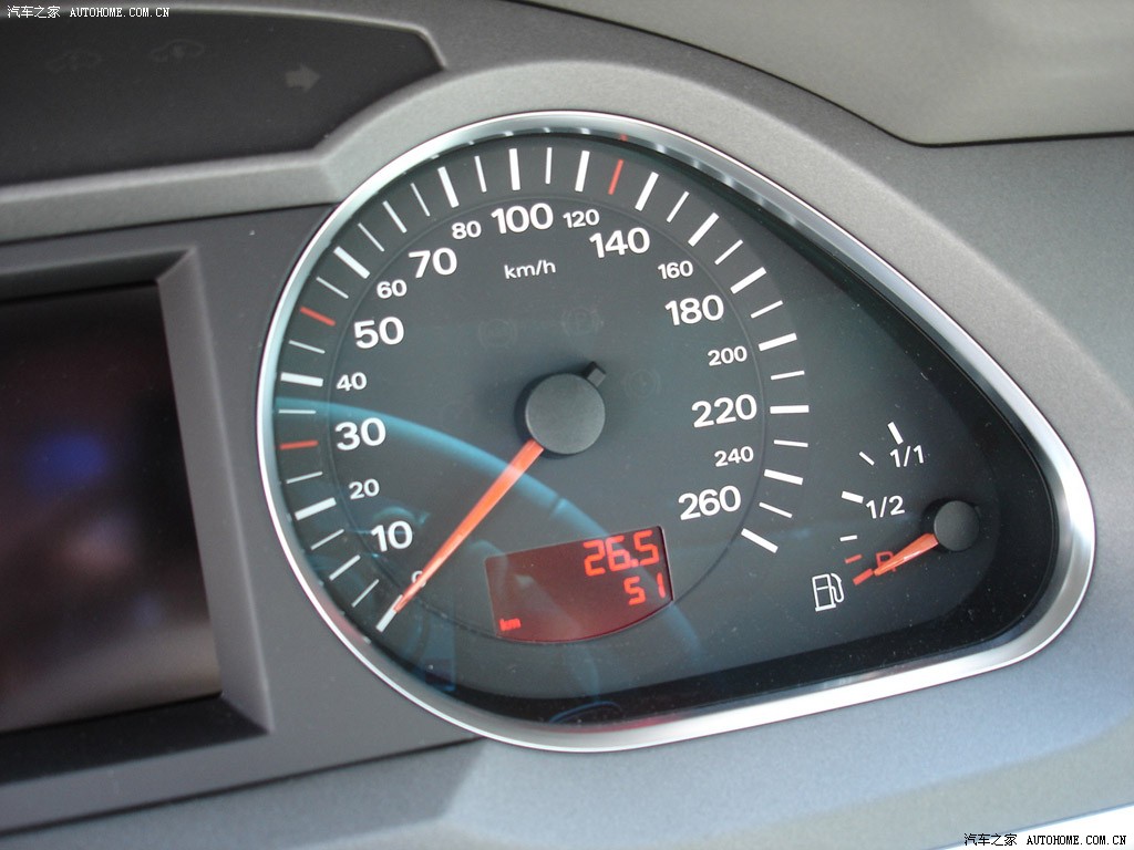 Audi A6L 2026 — Салон, фото 27