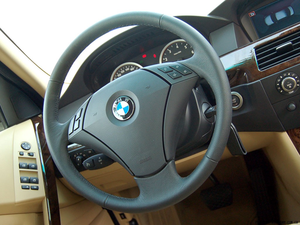 BMW 5 Series 2026 — Салон, фото 31