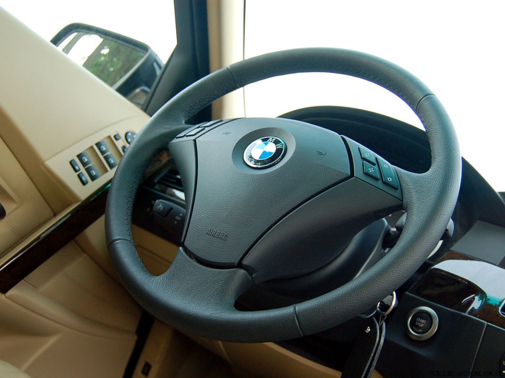 BMW 5 Series 2026 — Салон, фото 32